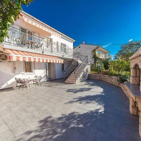 Apartments Carmen Криквеница Екстериор снимка
