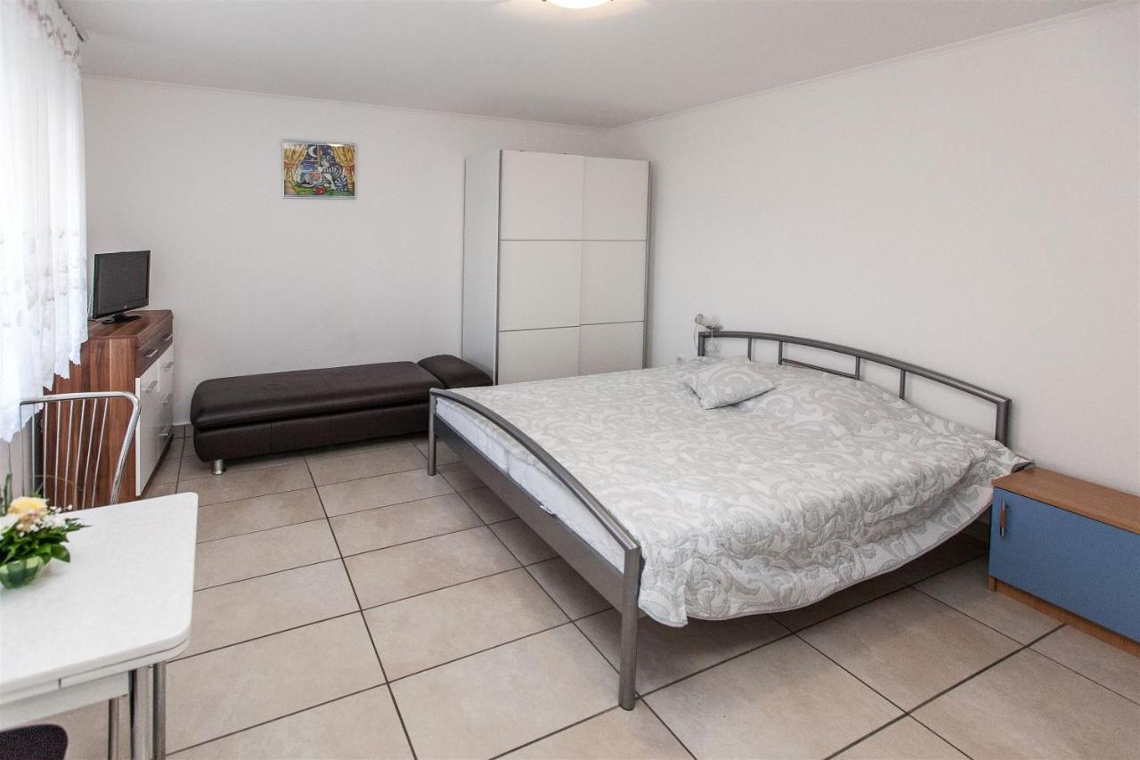 Apartments Carmen Криквеница Екстериор снимка